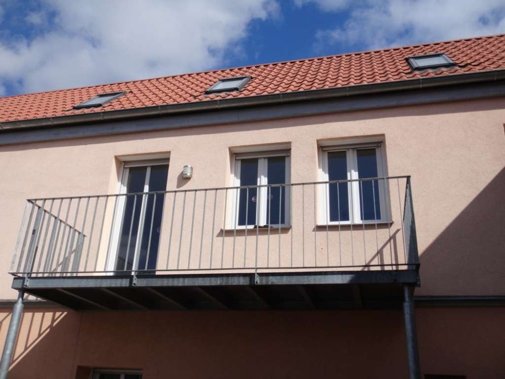 Immobilie in Baiersdorf - Haus im Haus...
Moderne Maisonette- Wohnung mit Terrasse und Balkon - Bild 2