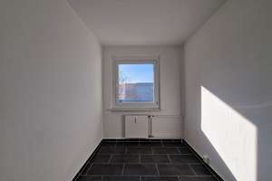 Einziehen und wohlfühlen***gemütliche 3-Zimmer-Wohnung mit Wannenbad und großen Balkon! – Jupiterstraße 38, 4205 Grünau-Nord, Leipzig – Vorschaubild 8