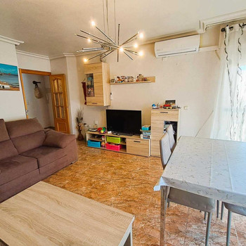 Großzügige 4-Zimmer-Wohnung im Zentrum von Águilas