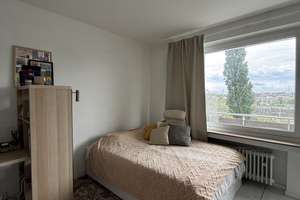 Nachmieter/in gesucht — Helle 1,5-Zimmer-Wohnung mit EBK & großem Balkon in ruhiger Lage – Niersteiner Weg 15, 40229 Eller, Düsseldorf – Vorschaubild 2