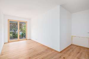 Familienwohnen mit Garten - Neubau-Erstbezug in München-Untermenzing // WE1 – Grovestraße 10, 80997 Allach, München – Vorschaubild 9