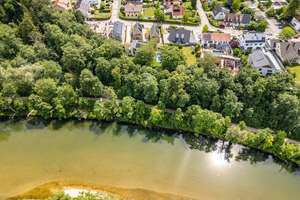 Exklusives KfW-55- Einfamilienhaus am Isar-Hochufer in Ismaning – Die vollständige Adresse der Immobilie erhältst du vom Anbieter., 85737 Ismaning – Vorschaubild 2