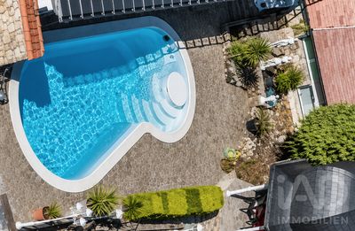 210 m² Wohnen (3 Einheiten) + 247 m² Extraräume + Nebengebäude & Wellnessoase auf 903 m²