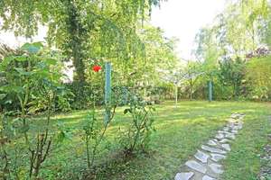 Modern sanierte 2-RW* HP* EBK* Tageslichtbad m. Dusche* Süd-West-Balkon* Parkettfußboden* grüne Lage – Wormser Straße 62, 1309 Striesen-West, Dresden – Vorschaubild 13
