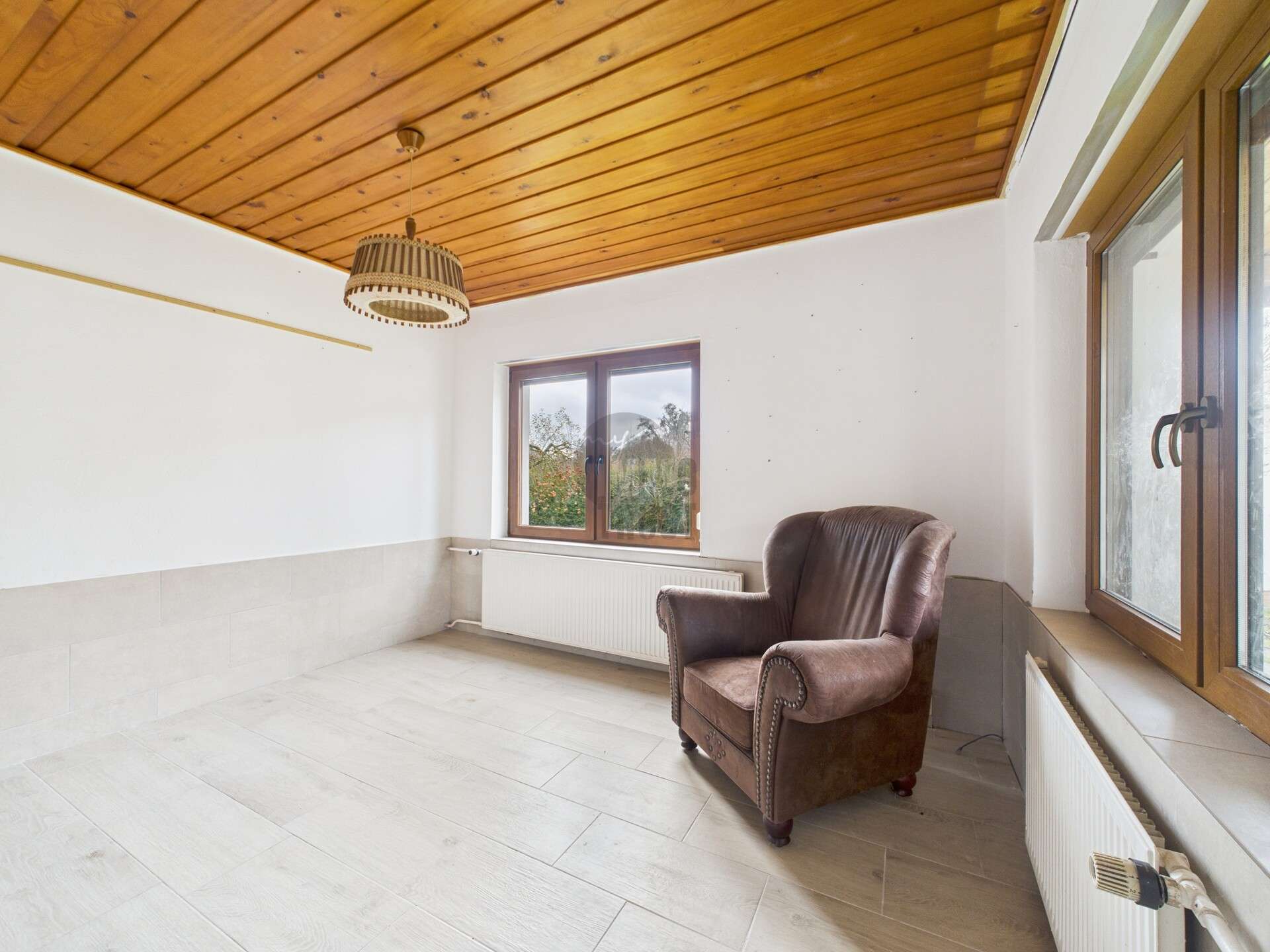 Immobilie in Boitzenburger Land - RUHEOASE AM DORFRAND MIT GROSSZÜGIGEM GRUNDSTÜCK UND SCHLOSSPANORAMA - Bild 15