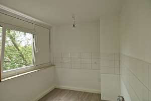 Nimm mich! Komplett renovierte 2-Zimmer-Wohnung mit Balkon! – 44359 Nette, Dortmund – Vorschaubild 4