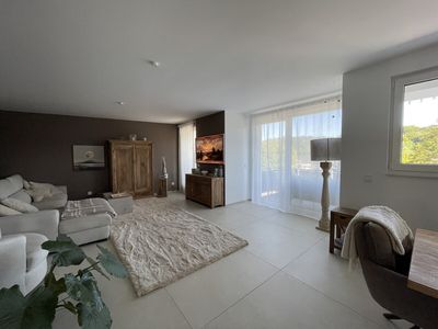 Overath-Immekeppel:
Hochwertige und barrierefreie Penthouse-Wohnung zu vermieten
