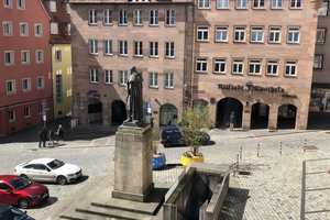 Beste Altstadtlage, modern möbliertes Apartment  – Albrecht-Dürer-Platz 12, 90403 Nürnberg – Vorschaubild 1