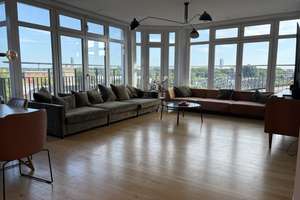 Penthouse mit Spreeblick ,60qm Rooftop-Terrasse, Klimaanlagen, Aufzug – Stralauer Allee 17, 10245 Friedrichshain, Berlin – Vorschaubild 7