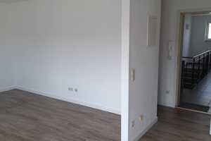 Stilvolle 1-Zimmer-Wohnung mit Balkon und Einbauküche in Fellbach – Rems-Murr-Kreis – Vorschaubild 4