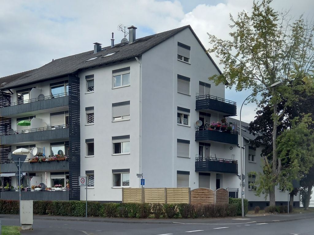 In Aschaffenburg Gepflegte Wohnung mit zwei Zimmern und Balkon