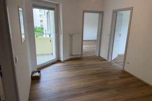 3-Zimmer-Wohnung mit Balkon in Regensburg – Die vollständige Adresse der Immobilie erhältst du vom Anbieter., 93051 Großprüfening-Dechbetten-Königswiesen, Regensburg – Vorschaubild 3