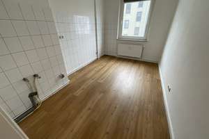 Frisch renovierte 2,5 Zimmer-Wohnung mit Duschbad und separatem WC – 23560 Sankt Jürgen, Lübeck – Vorschaubild 12