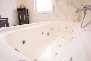 Property thumbnail 9