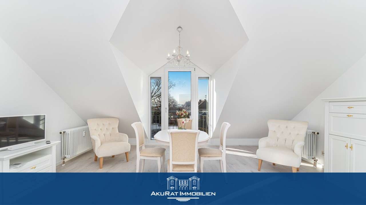 Immobilie in Herrsching am Ammersee - Helle, stilvolle 2-Zimmer-DG-Wohnung mit Südbalkon & TG in Toplage Herrsching - frei ab sofort! - Bild 9