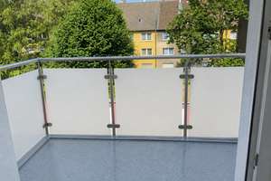 Attraktive 3-Zimmer-Wohnung mit neuwertiger Einbauküche und Balkon in zentrumsnaher Lage – Die vollständige Adresse der Immobilie erhältst du vom Anbieter., 45127 Ostviertel, Essen – Vorschaubild 2