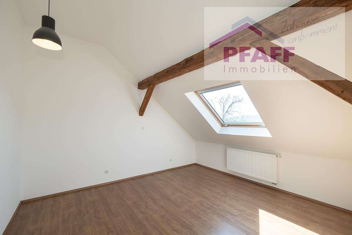 Immobilie in Gailingen am Hochrhein - Zuhause ankommen in Gailingen! Geteiltes Zweifamilienhaus mit schönem Garten + vielen Möglichkeiten - Bild 36