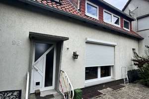 Familienfreundliche Maisonette-Wohnung mit Gartenanteil und Garage in Volkmarode – Die vollständige Adresse der Immobilie erhältst du vom Anbieter., 38104 Volkmarode, Braunschweig – Vorschaubild 2