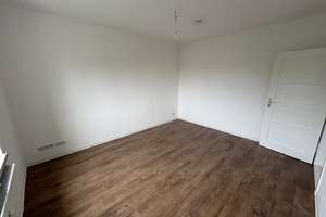 Frisch sanierte 3-Zimmer-Wohnung in ruhiger Lage! – Eggersdorfer Str. 24, 39122 Fermersleben, Magdeburg – Vorschaubild 2