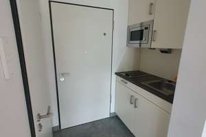 Studenten und Azubis aufgepasst - Wohnung mit Pantryküche und Balkon im Unicandis – Straubinger Straße 18, 93055 Ostenviertel, Regensburg – Vorschaubild 2