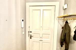 Einziehen und losleben: Liebevoll renoviertes voll möbliertes 44 m² Studio im ruhigen Herzen Moabits – Beusselstraße 8b, 10553 Moabit, Berlin – Vorschaubild 7