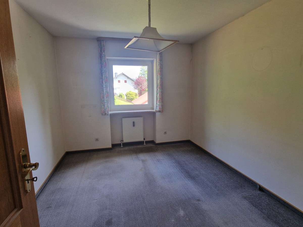 Immobilie in Warmensteinach - Wohnen wie im Urlaub!
Gemütlichkeit für die kleine Familie oder
Ihr Rückzugsort im Fichtelgebirge? - Bild 6