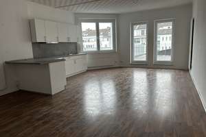 RUHIG gelegene Terrassenwohnung  trotz zentraler Lage!!! – Friedrich-Eber-Str. 42, 40210 Stadtmitte, Düsseldorf – Vorschaubild 3