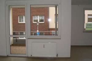 Altengerechtes und barrierefreies Appartement mit Loggia in zentraler ruhiger Lage – Seidenstr.  58, 47799 Cracau, Krefeld – Vorschaubild 3