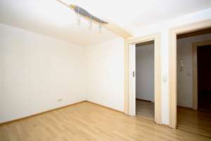Stilvolles Wohnen mit Garten und Stellplatz in zentraler Lage von Lollar – Die vollständige Adresse der Immobilie erhältst du vom Anbieter., 35457 Lollar – Vorschaubild 7