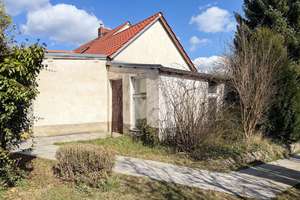 Doppelhaushälfte mit großem Potenzial und sonnigem Grundstück in ruhiger Lage in Berlin-Karow – Die vollständige Adresse der Immobilie erhältst du vom Anbieter., 13125 Karow, Berlin – Vorschaubild 13