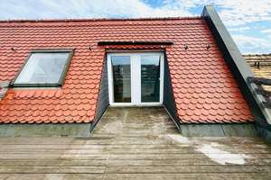 attraktive 2-Raum Wohnung mit XXL Dachterrasse ***TOP*** citynah super Lage; in Lindenau