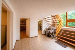 Großzügiges Einfamilienhaus mit Traumgarten, Garage & viel Platz für die ganze Familie – Gustav-Schwab-Str. 2, 72525 Münsingen – Vorschaubild 17