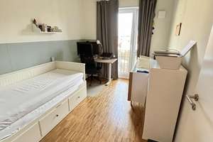 Blick aufs Wasser: 4-Zimmer-Whg am Schleusengraben (Bergedorf). Zentral und naturnah. – Die vollständige Adresse der Immobilie erhältst du vom Anbieter., 21035 Bergedorf (Ortsteil), Hamburg – Vorschaubild 8