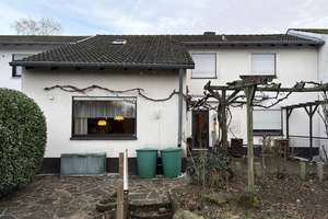 Reihenhaus, Koblenz, Asterstein, Toplage, großer Garten, leer – Gertrud minus von minus Lee minus Ford minus Straße 13, 56077 Arenberg, Koblenz – Vorschaubild 2
