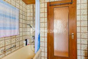 Reihenhaus mit Sonnengarten. Garage, 3 Zimmern und gemütlichem Dachgeschoss-Studio – Die vollständige Adresse der Immobilie erhältst du vom Anbieter., 72760 Reutlingen-Mitte, Reutlingen – Vorschaubild 10