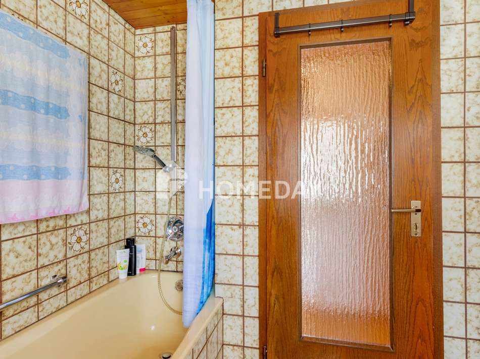 1. OG Badezimmer 2