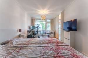 NATURNAH - GEHOBEN - LUKRATIV
 Kernsanierte Wohnung in sehr begehrter Lage – Die vollständige Adresse der Immobilie erhältst du vom Anbieter., 81927 Englschalking, München – Vorschaubild 10