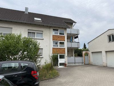 Große DG-Wohnung mit Balkon + Garage in Eggenstein