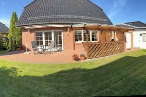 Einfamilienhaus in Celle-Wietzenbruch ab sofort zu vermieten – Die vollständige Adresse der Immobilie erhältst du vom Anbieter., 29225 Celle – Vorschaubild 1