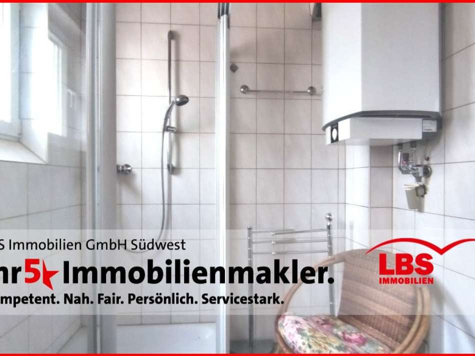 Dusche und Durchlauferhitzer r