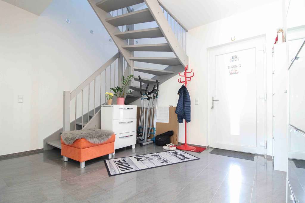 Immobilie in Großharthau - Tolles Einfamilienhaus mit eigener Lüftungsanlage in begehrter Lage - Bild 2