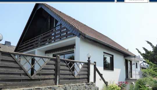Bild von Großzügiges Einfamilienhaus mit freiem Blick in Richtung Harz