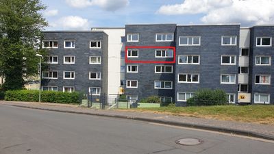 3-Zi.-Wohnung kernsaniert mit Balkon, mit Einbauküche- Rendite 7,5%