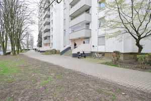 Vermietete und sanierte 1-Zimmer-Wohnung mit TG-Stellplatz in Köln-Porz – Köln – Vorschaubild 3