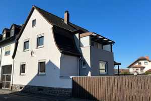 Charmantes Einfamilienhaus mit 2 Garagen und pflegeleichtem Grundstück! – Aschaffenburg – Vorschaubild 3