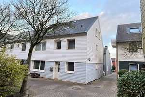 Mehrfamilienhaus mit 4 Wohneinheiten auf Helgoland - der größten Nordseeinsel Deutschlands! – Von-Aschen-Straße 600, 27498 Pinneberg (Kreis) – Vorschaubild 1