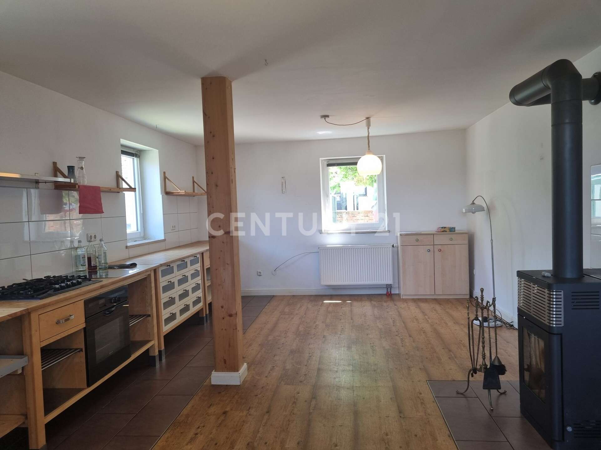 Immobilie in Hebertsfelden - Ruhe und Idylle fußläufig zur Rott: Ihr neues Zuhause mit Blick ins Grüne und Bauplatz inklusive! - Bild 5