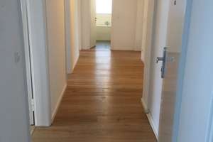 Sanierte 3-Zimmer - Eigentumswohnung mit Balkon ins Grüne zur Südwestseite – Lohkoppelweg 1, 22529 Lokstedt, Hamburg – Vorschaubild 13