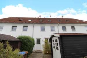 Charmantes Reihenmittelhaus mit Terrasse und ausgebautem Dachgeschoss