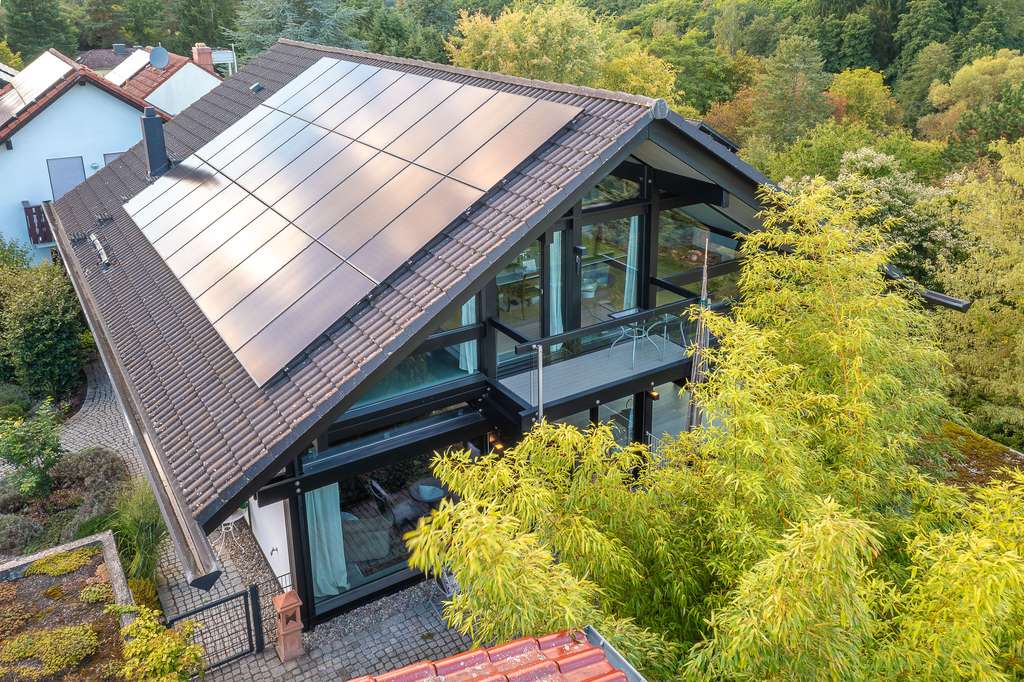 Immobilie in Wehrheim - HUF HAUS mit fantastischer Raumaufteilung und exzellenter Energieeffizienzklasse aus 2004 - Bild 3